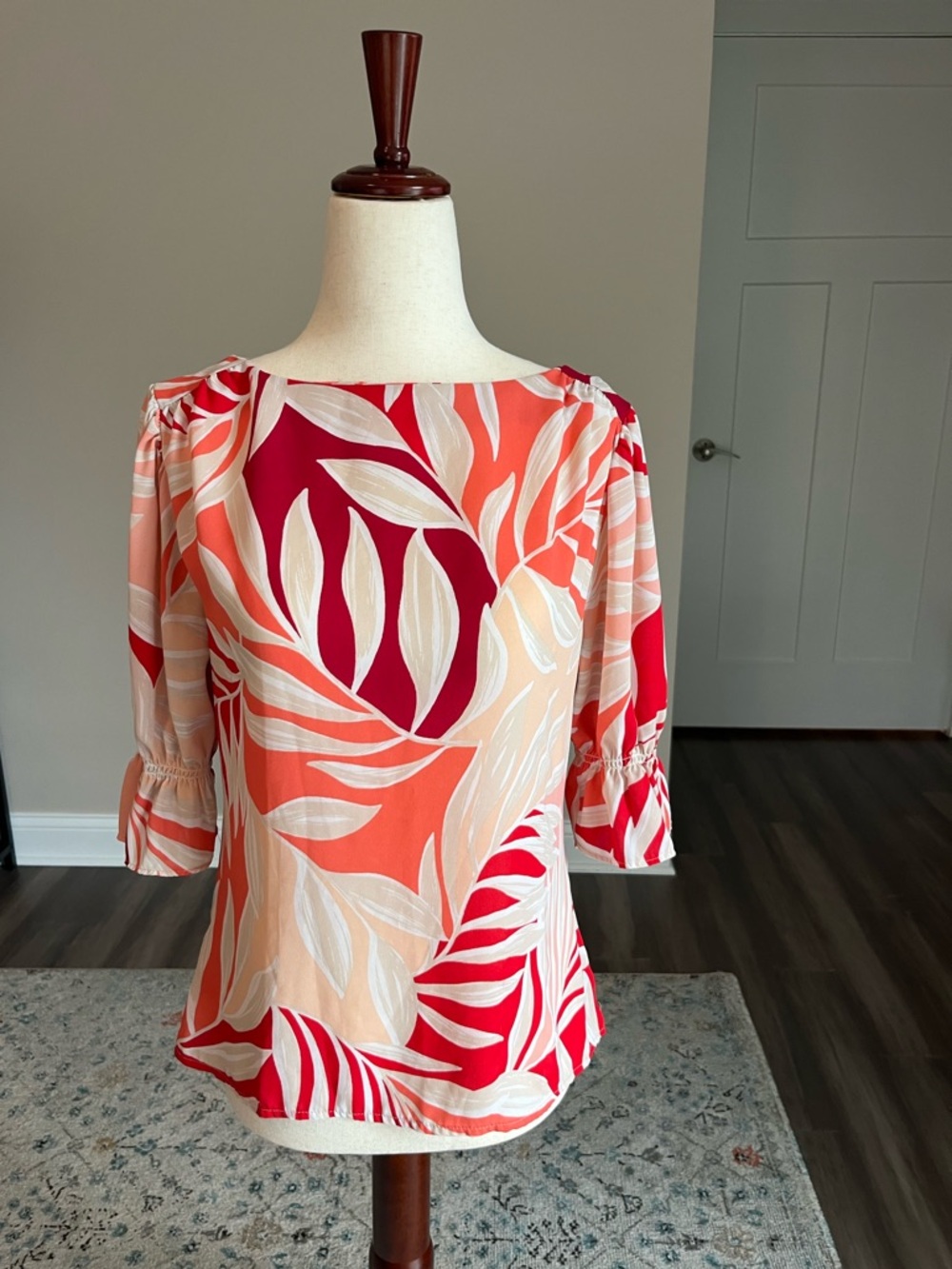 Ann Taylor Coral, Red & White Leaf-Print Blouse
